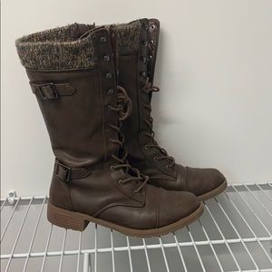 Brown boots